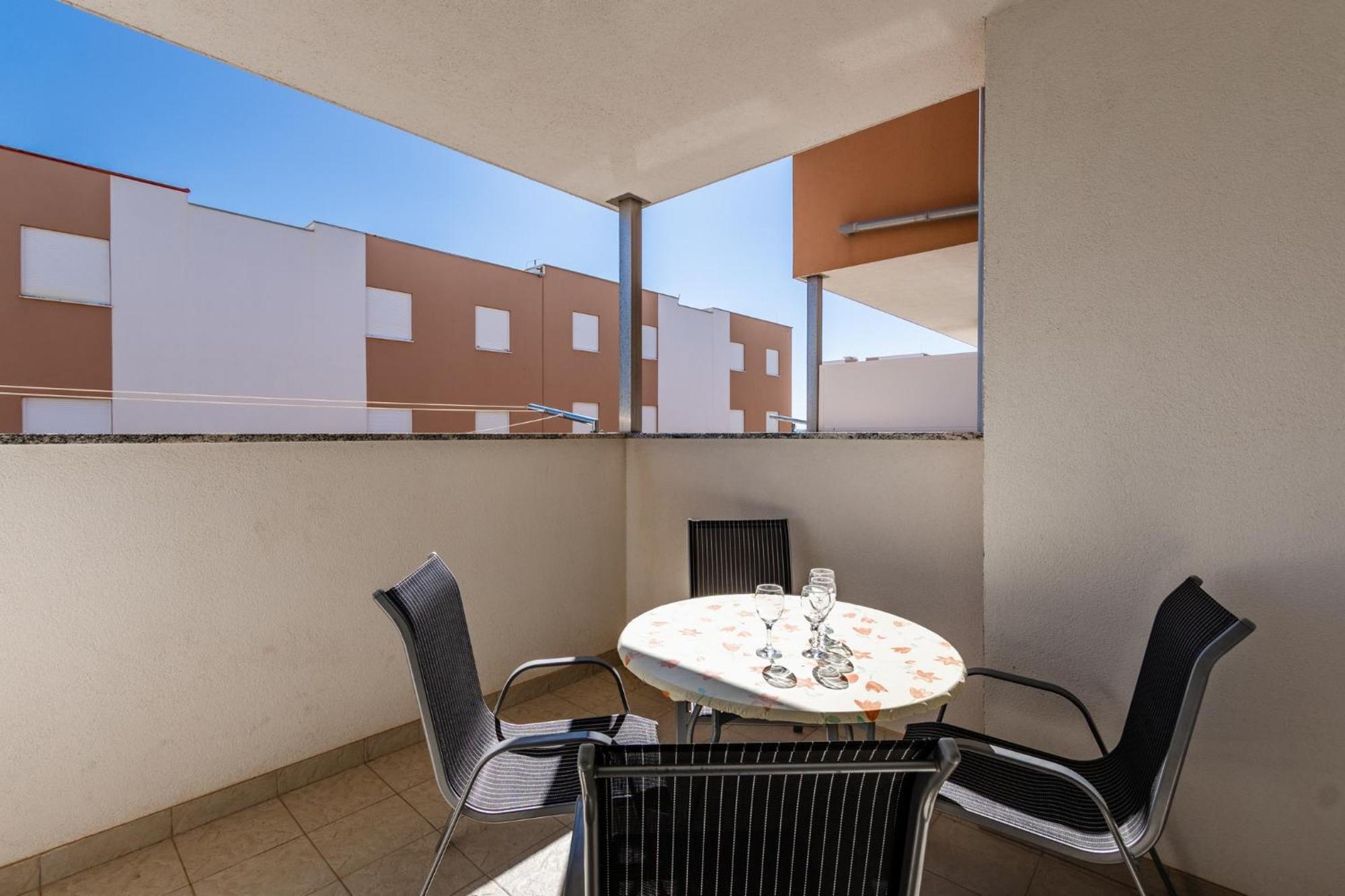 Apartment Village Nin Exterior foto